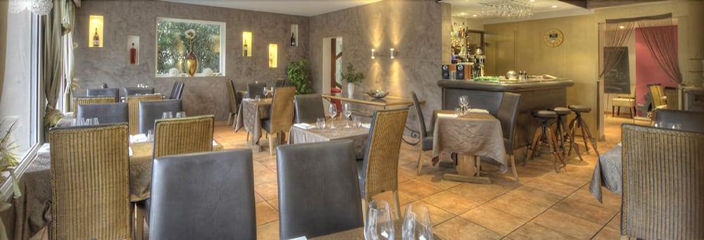 Hotel Logis Le Printemps Restaurant - Montélimar