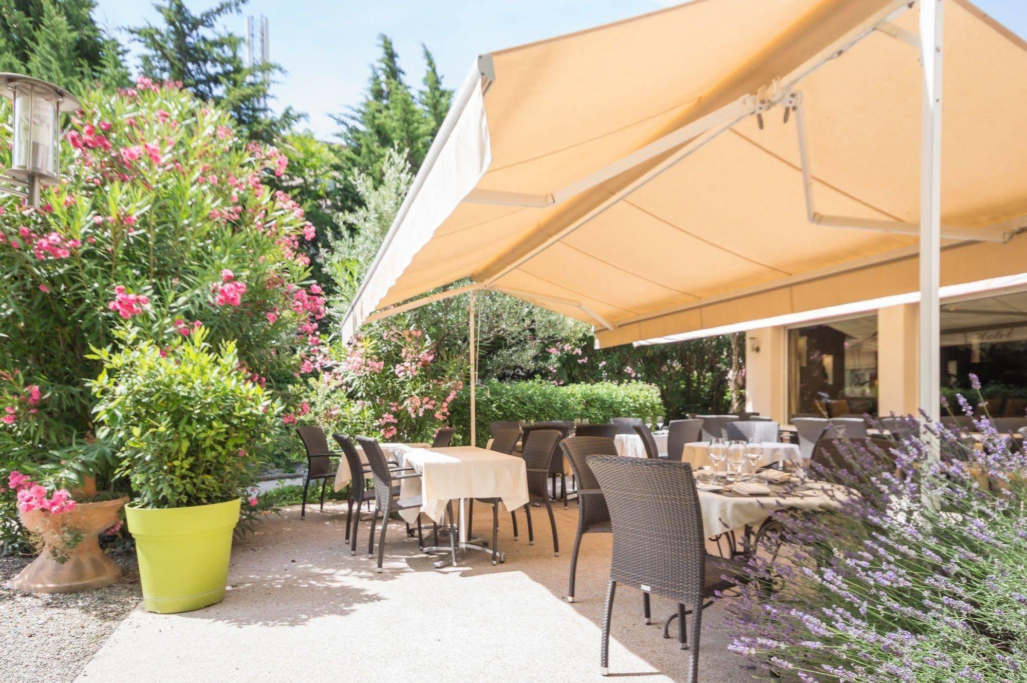 Logis Le Printemps Restaurant - Hotel