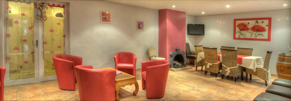 Hotel Logis Le Printemps Restaurant - 3*