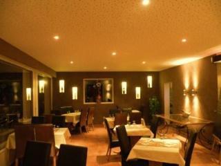 Logis Le Printemps Restaurant - Hotel